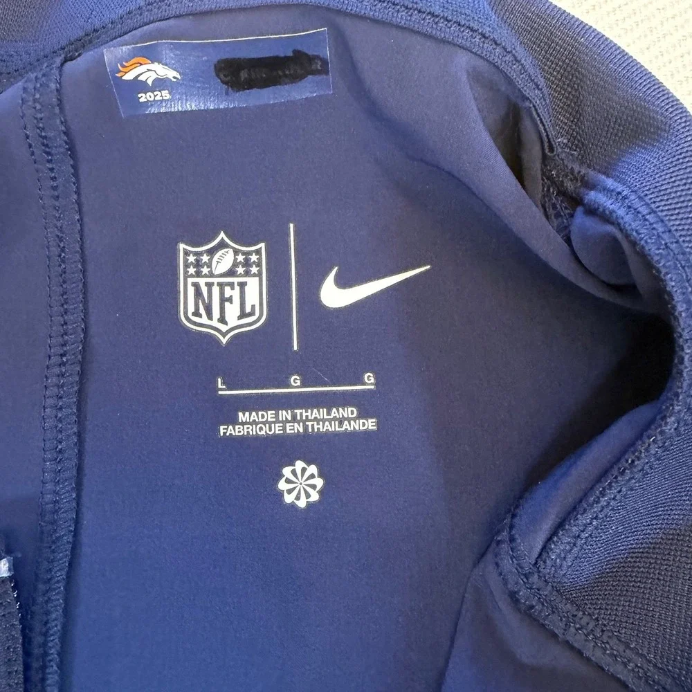 Team Issued Nike Denver Broncos Mens Large Navy Blue Quarter Zip Short Sleeve